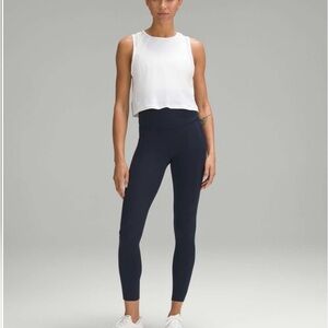 NWT Lululemon Fast and Free High-Rise Tight 25" *Pockets
True Navy Size 2